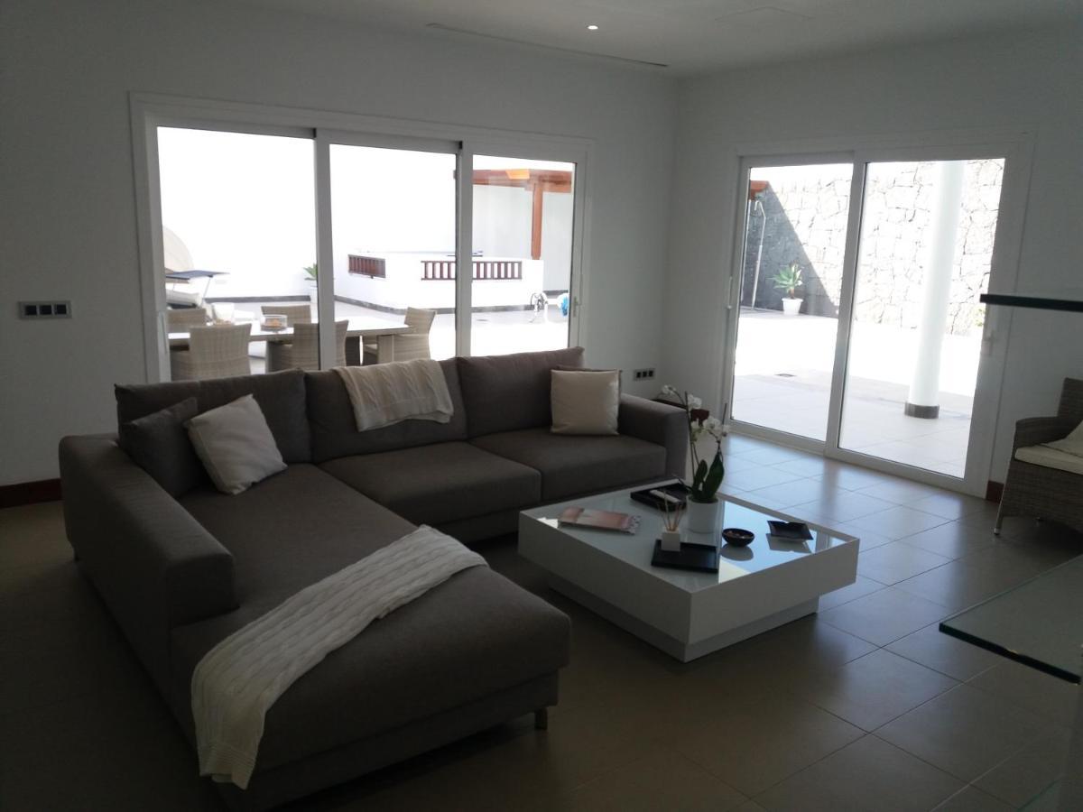 Villa Lanzarote Puerto Calero Extérieur photo
